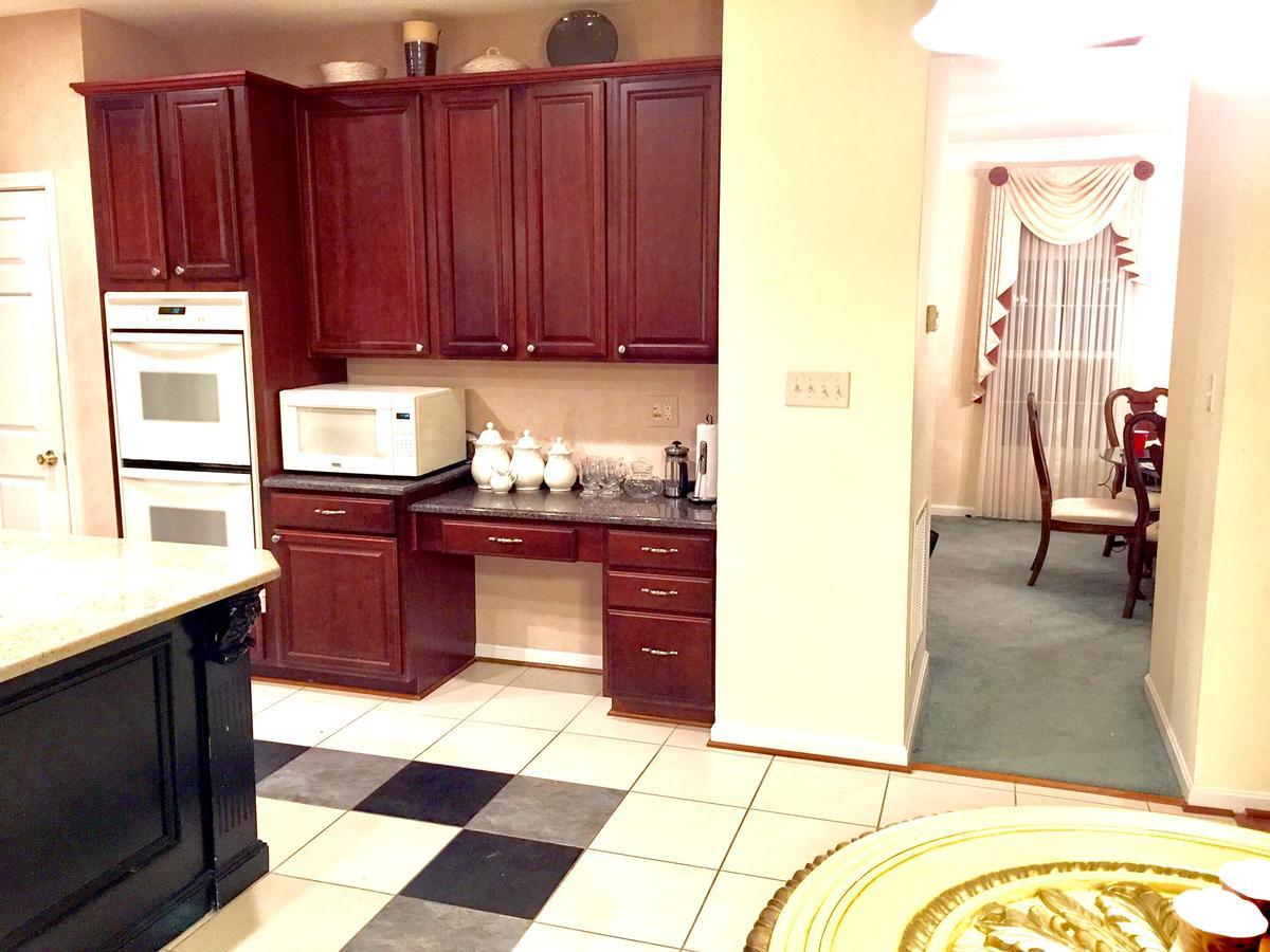 Bed and Breakfast Premier National Harbor House Форт Вашингтон Экстерьер фото